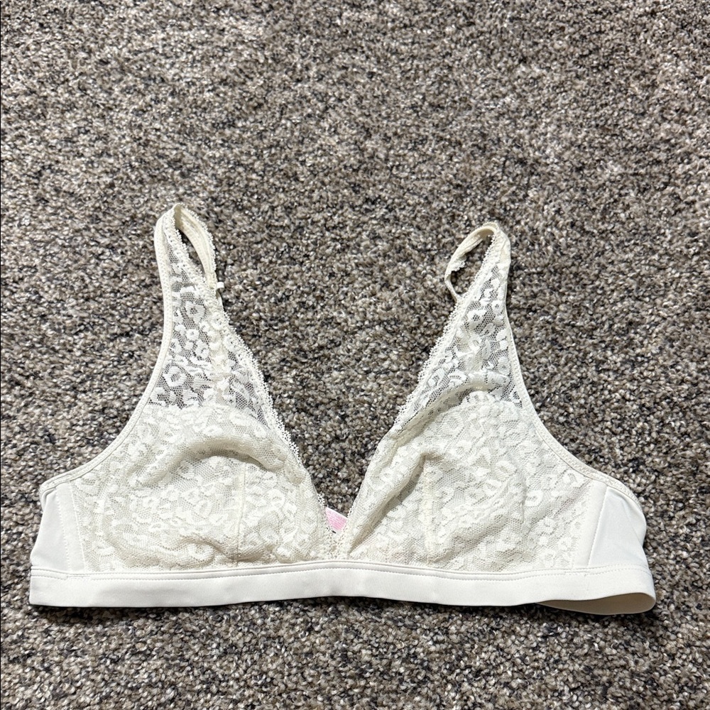 VGUC PINK Size S Lace Bralette in Cream